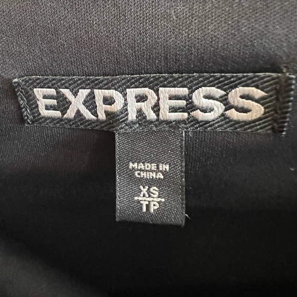 NWOT Express Aztec Sequin Mini Skirt Black White & Gray Size XS - Picture 4 of 5